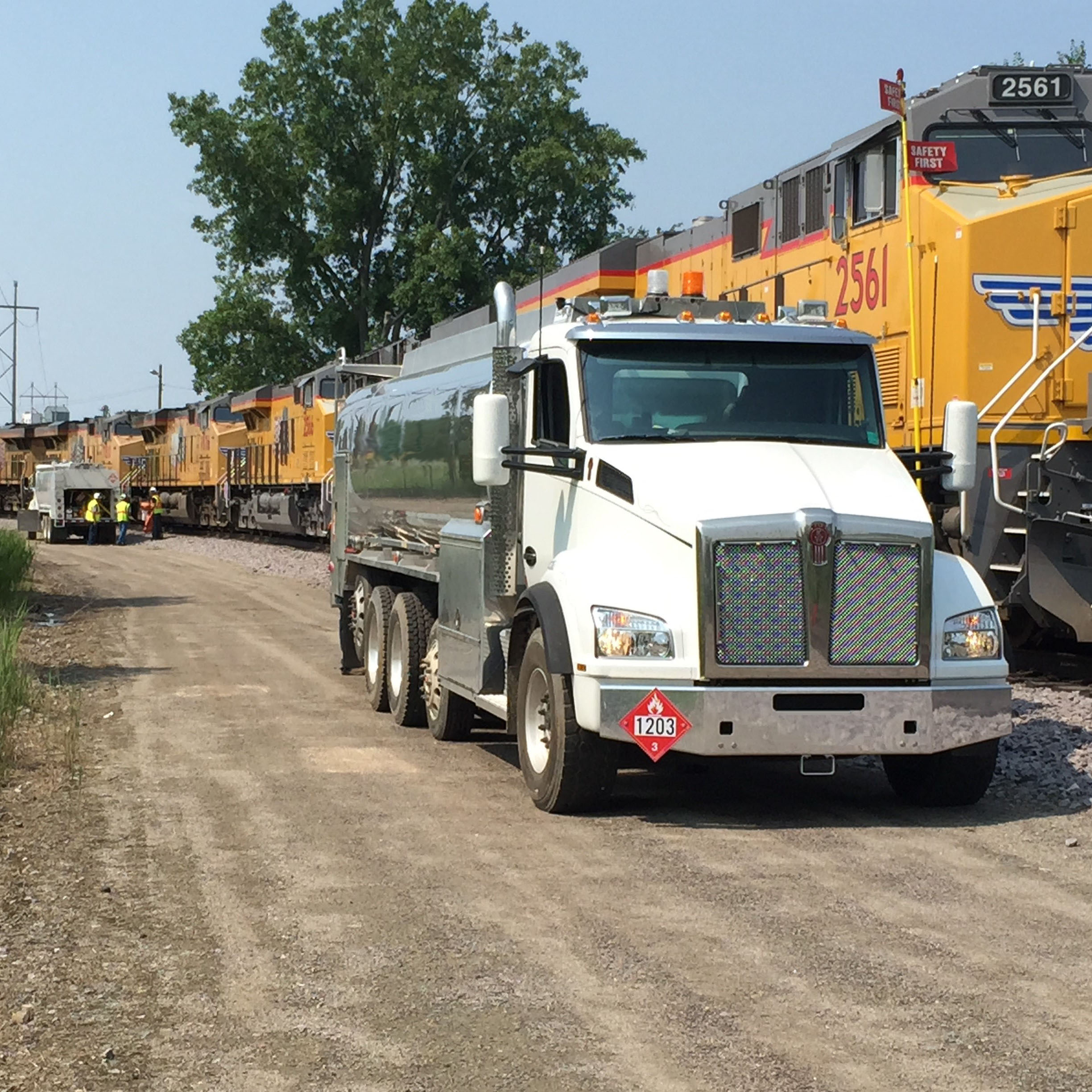 Railroad / DTL Fueling Trucks Seneca Tank